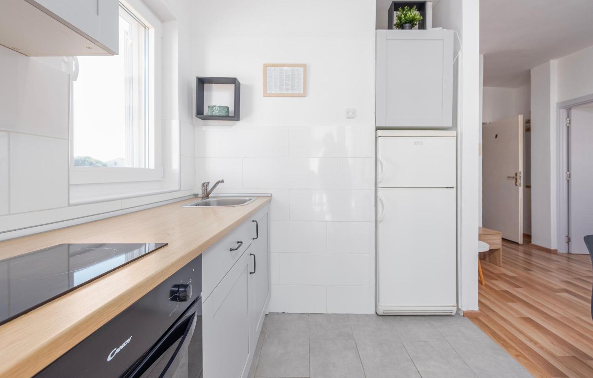 Apartman Iva Novalja Eksteriør billede